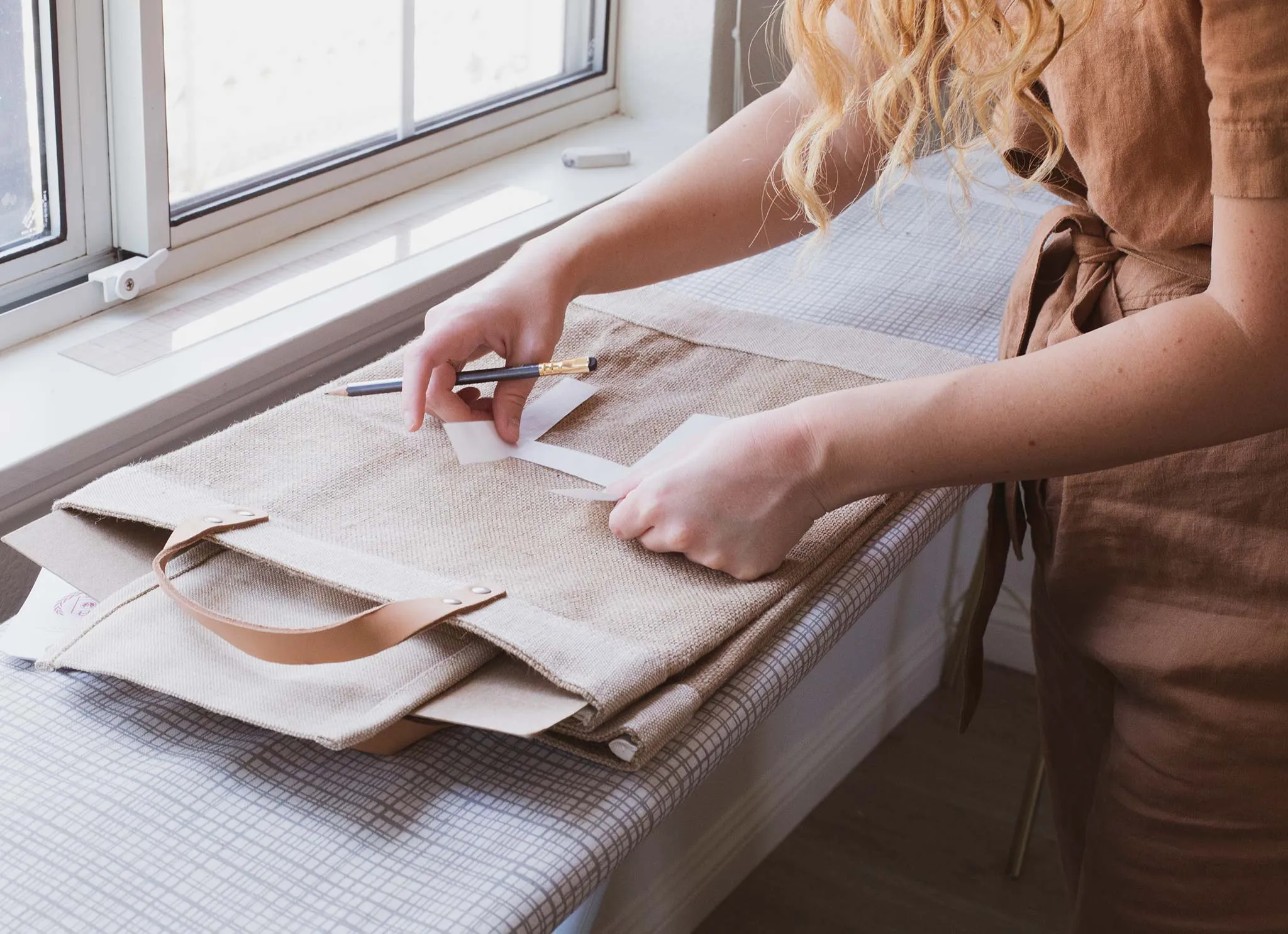 Customizable Gold Foil Detachable Market Bag | Artist Collaboration