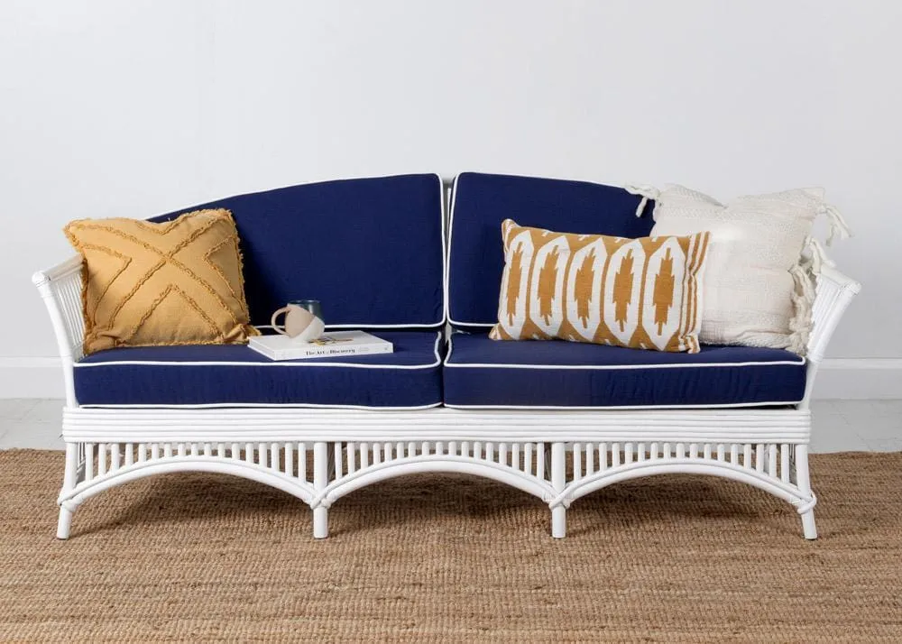 Kuranda Daybed - White with Blue Covers