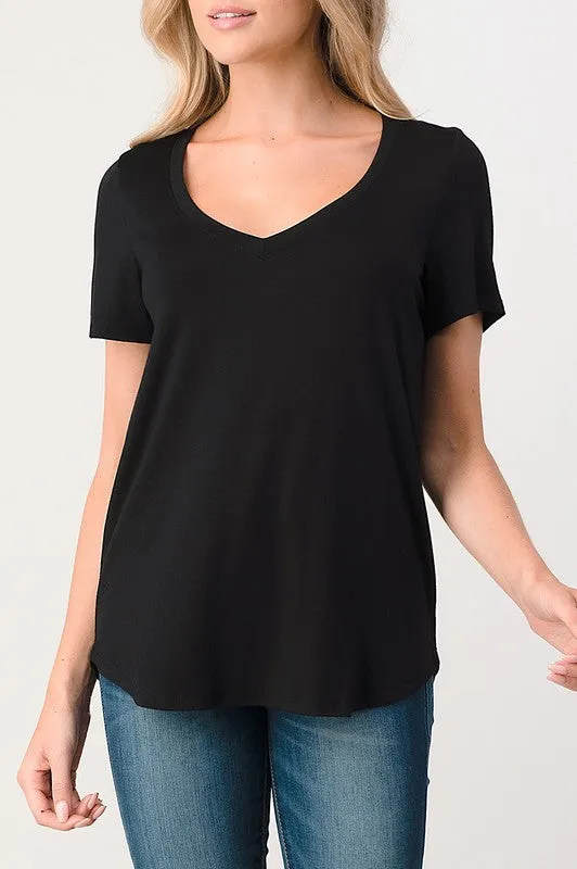 SHORT SLEEVE V-NECK TEE (BLACK)